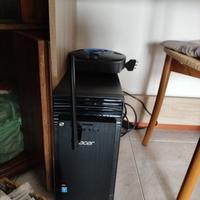 computer e macchina da cucinare 