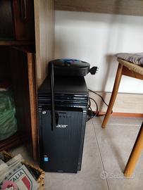  computer e macchina da cucinare 