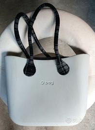Borsa donna O Bag grigia a mano, usata