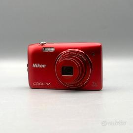 Fotocamera Nikon Coolpix S3500 20.1mp - 7x Zoom