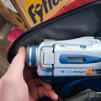 videocameraSony DCR-TRV18E