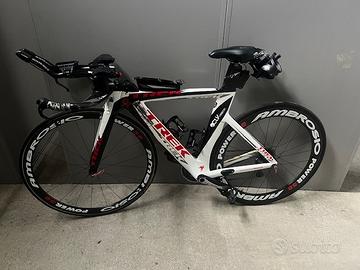 bicicletta da crono TREK