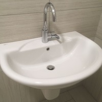 Lavabo Ideal Standard 68x52 non usato + Miscelator