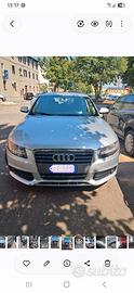 Audi A4 Station Wagon grigia