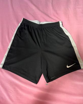 Pantaloncini Nike 