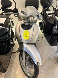 Aprilia Scarabeo 100 4T