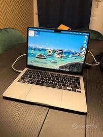 MacBook Air M2 13” – 2022 - 8GB / 256GB