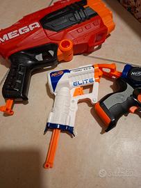 pistole nerf giocattolo