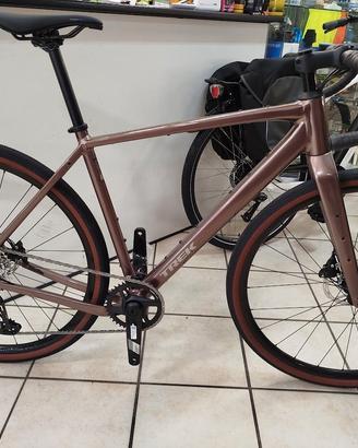 TREK CHECKPOINT ALR 5 - GRAVEL