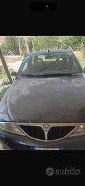Auto Lancia y trattabile