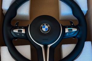 Volante BMW M Sport completo