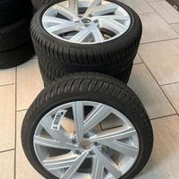 4  nuovi cerchi in lega VW Bergamo 18'' con gomme