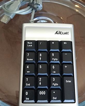 Tastierino Numerico a 19 Tasti con attacco USB