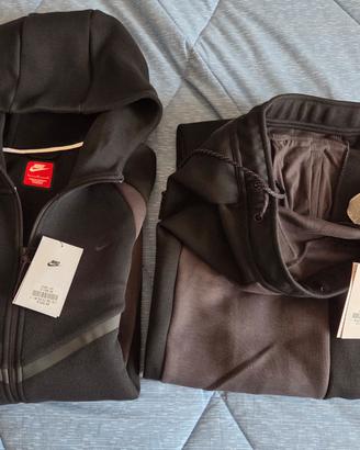 tuta completa Nike Tech Fleece pro 