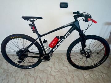 Focus Raven 29 L carbonio