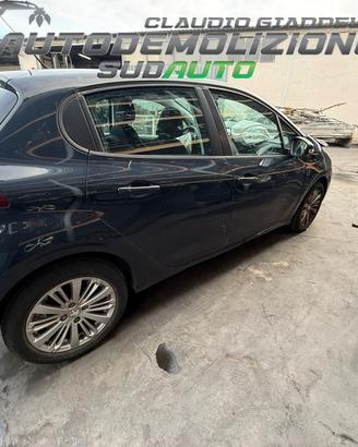 RICAMBI USATI PEUGEOT 208 2018 MOTORE HM03