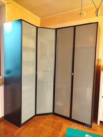 armadio angolare ikea