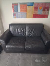 divano letto in pelle