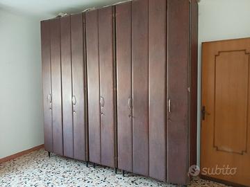 armadio a 5 ante larghezza cm 250