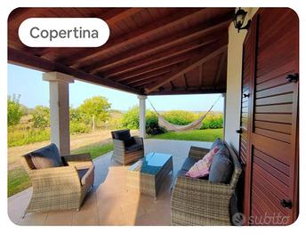 Casa semi indipendente in campagna con vista mare