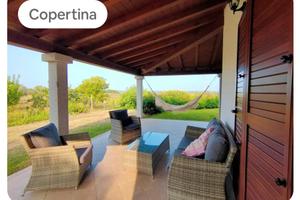 Casa semi indipendente in campagna con vista mare