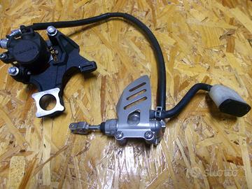 Pinza e pompa posteriore gsxr1000 k7 k8