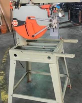 Squadratrice radiale DeWalt