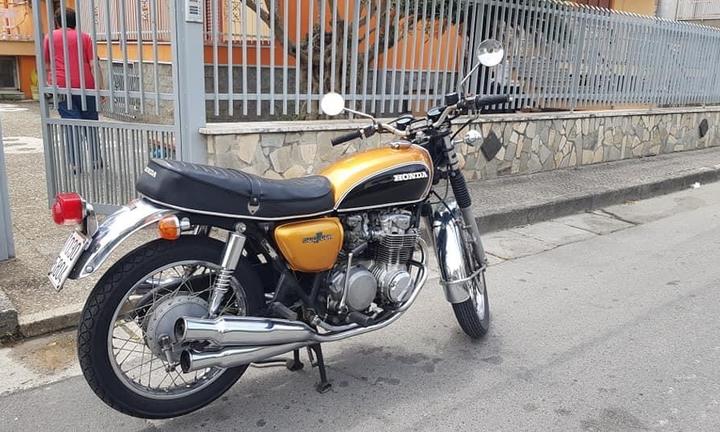 Honda four 500 del 1971