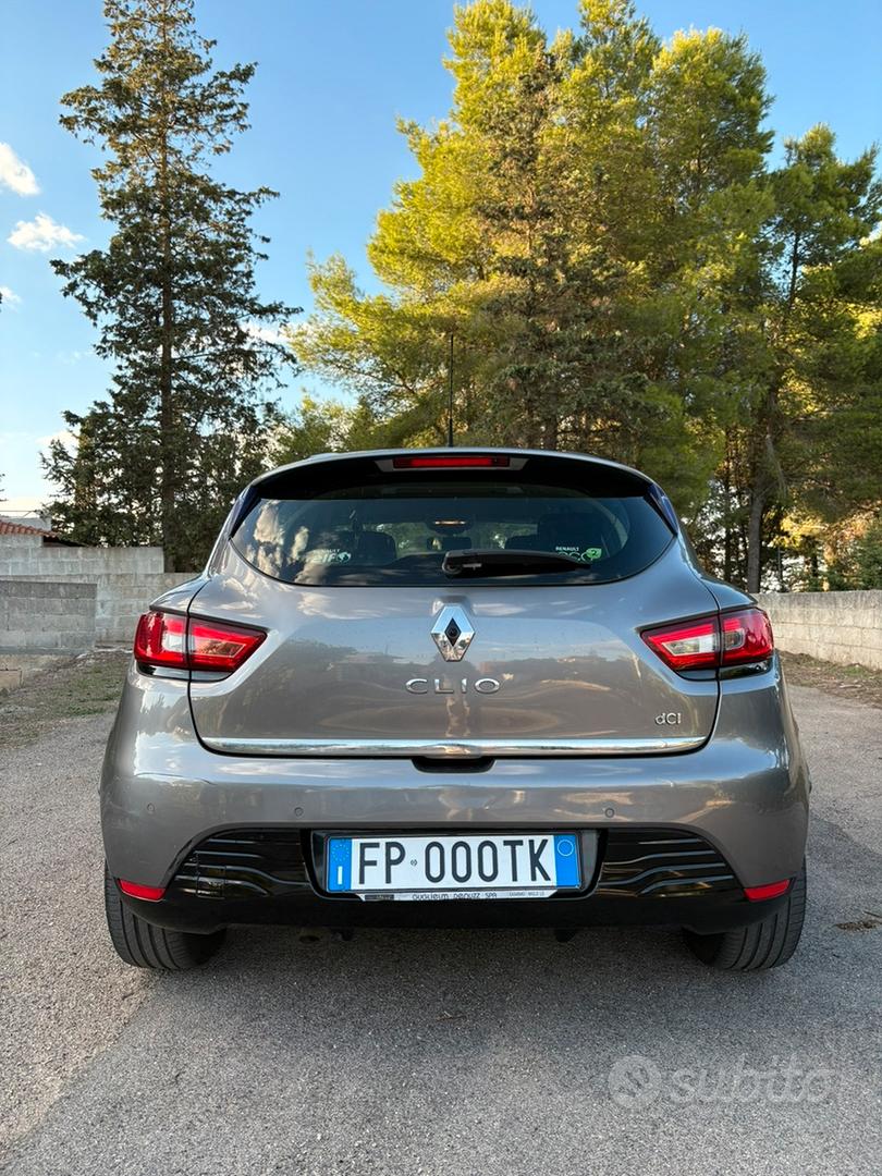 Renault Clio 2016 photo 2