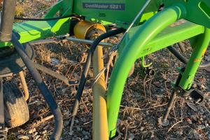 Voltafieno DEUTZ -FAHR 5221