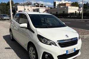 Peugeot 108 benzina 1.0 68cv Touch & Bluetooth