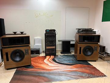 Altec Lansing model 19