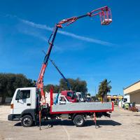 Nissan ALTEON 35TK con gru, ACCETTO PERMUTE