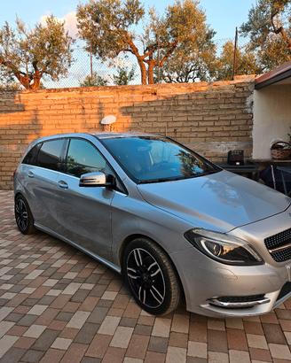 MERCEDES CLASSE B 200   2012