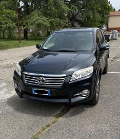 Toyota RAV4 2012