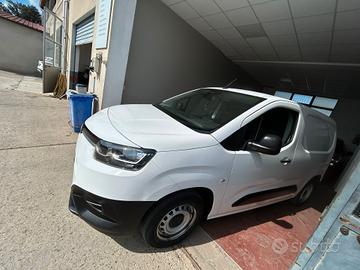 TOYOTA PROACE 3 POSTI 2021