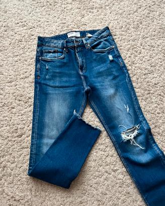 Jeans uomo strappati