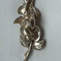 Scultura boccioli di rosa in argento