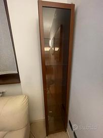 vetrinetta in legno e vetro