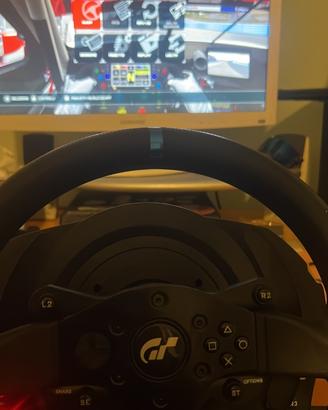 THRUSTMASTER T300 usato 2 mesi