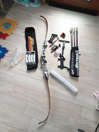 arco ricurvo con riser kinetic arios2 e kit flette