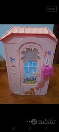 Casetta di barbie che