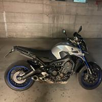 Yamaha mt-09