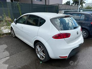 Seat leon. fr 2011.   170 cv