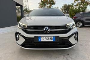 Volkswagen Taigo 1.0 TSI 110 CV DSG R-Line