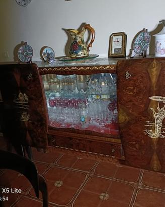 Cristalliera sala da pranzo