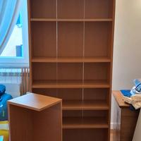 Libreria Billy Ikea color ciliegio più top