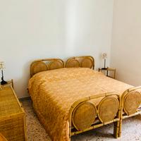 Camera da letto in rattan per adulti o bambini