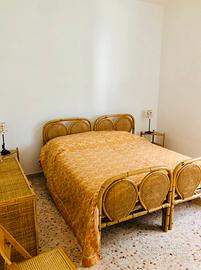 Camera da letto in rattan per adulti o bambini