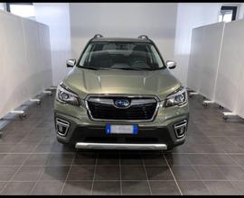 Subaru Forester 2.0 e-boxer Premium lineartronic